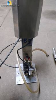 M�quina de llenado neum�tica acero inoxidable Polienva Movitron