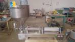 Llenadora semiautom�tica para l�quidos y empanadas con 1 boquilla