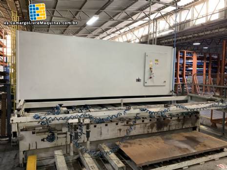 Guillotina para cortar placas Warcom