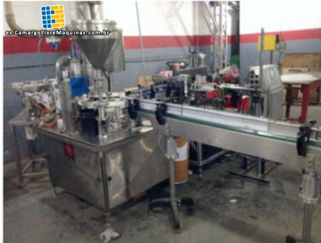Lnea para la fabricacin de pegamento y el relleno