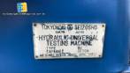 Equipo universal de ensayo de flexi�n por tracci�n TOKYOKOKI SEIZOSHO de 30 toneladas