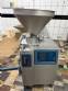 Embutidora autom�tica continua de salchichas con torcidor de salchichas Risco RS 110
