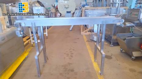 Cinta transportadora de 260 x 2000 mm, totalmente de acero inoxidable.