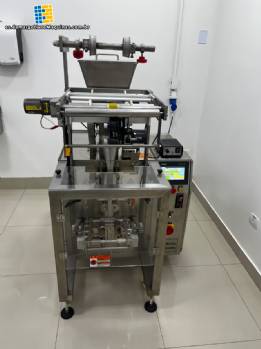 M�quina dosificadora volum�trica autom�tica para el envasado de productos en polvo.