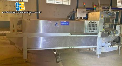 L�nea completa de envasado Tetra Pak TBA 8 con envasadora de cart�n y termorretr�ctil