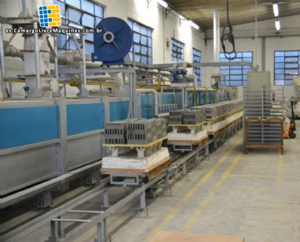 Horno de t�nel con carros para la cocci�n de baldosas cer�micas