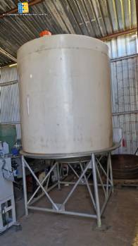 Tanque de almacenamiento de polietileno rotomoldeado de pl�stico ALPINA