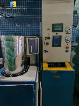 Máquina de moldeo por soplado de botellas de PET de doble cavidad Multipet Máquina de moldeo por soplado de botellas de PET de doble cavidad Multipet