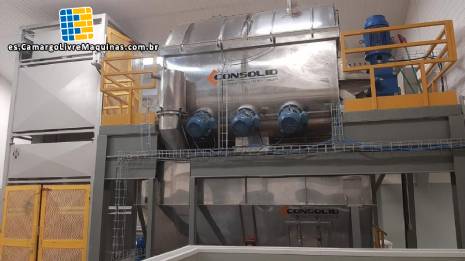 Mezclador para productos en polvo con transportador de tornillo, silo de recepción y tamiz centrífugo Consolid Mezclador para productos en polvo con transportador de tornillo, silo de recepción y tamiz centrífugo Consolid